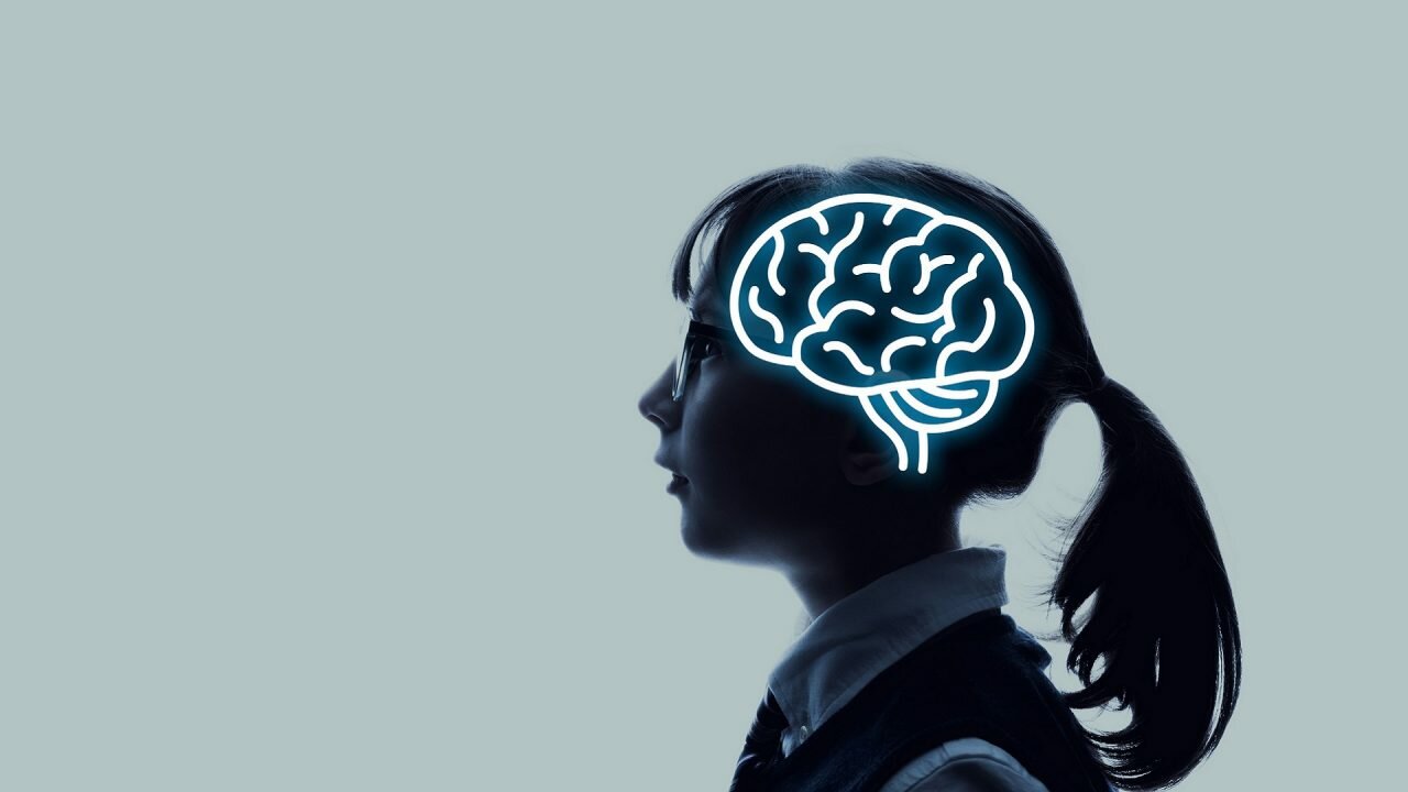 woman female brain neuroscience