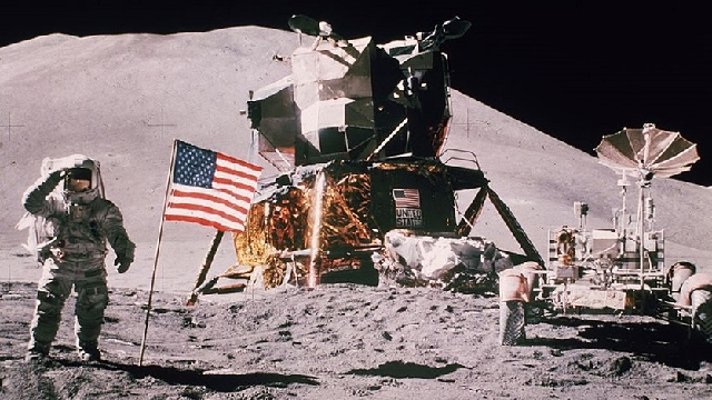 Moon is tectonically active, Apollo-era instruments reveal