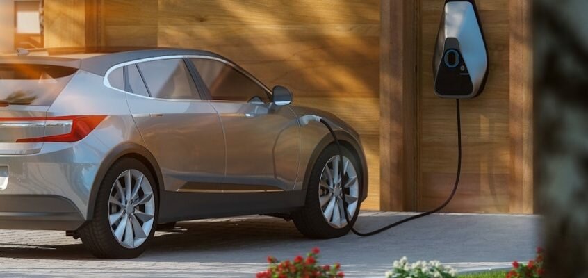 Yes, electric cars are better for the environment